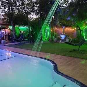 Bed and breakfast Palms