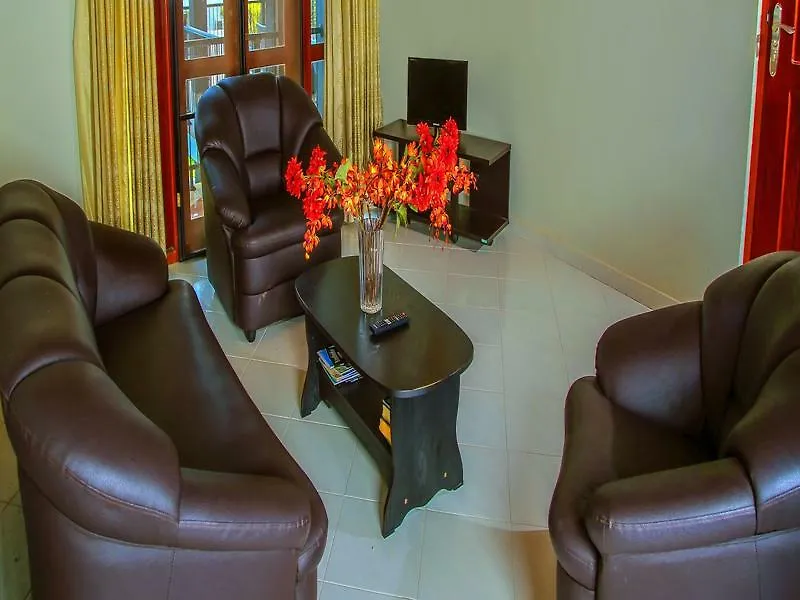 Bed & Breakfast Christima Residence Negombo